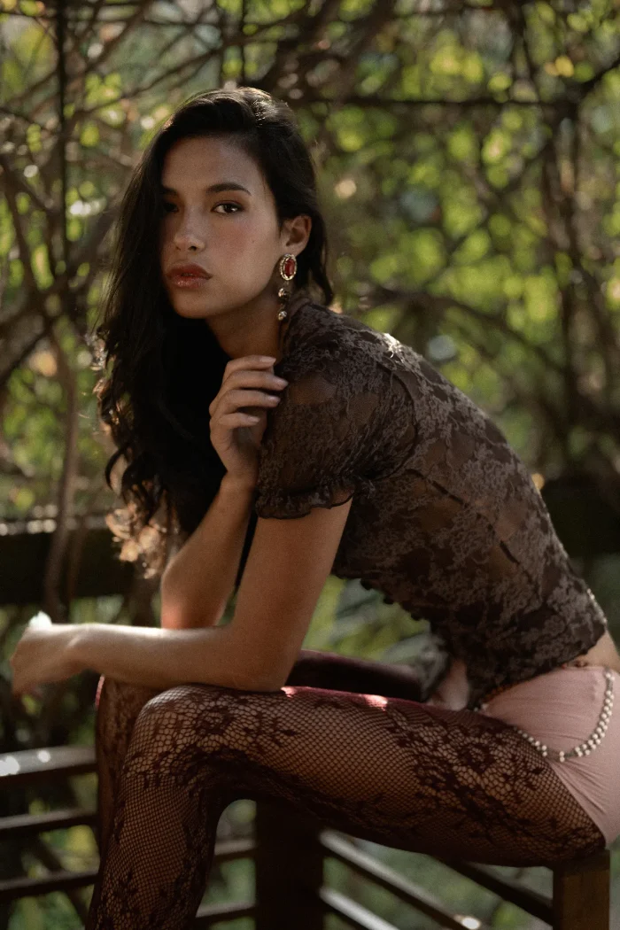 BROWN MAGNOLIA BLOUSE - Image 9